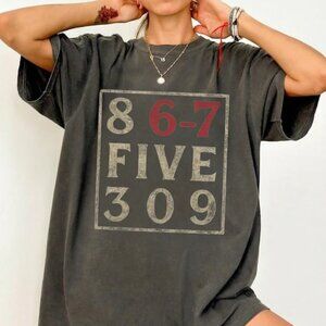 80s Retro 867-5309 T-Shirt – Funny Vintage Distressed Graphic Tee